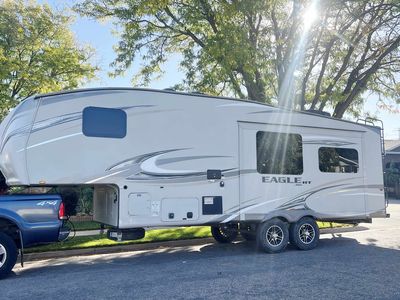 2017 Jayco Eagle HT 26.5RLS Travel Trailer Fifth Wheel