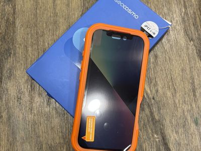 iPhone 17 Pro Screen Protector + Orange Case