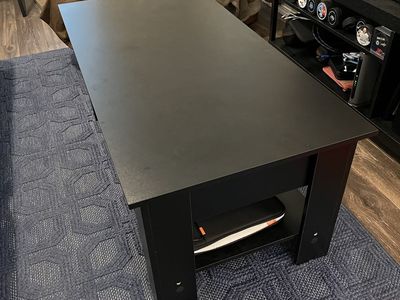 Black Lift-Top Coffee Table with Storage Compartment