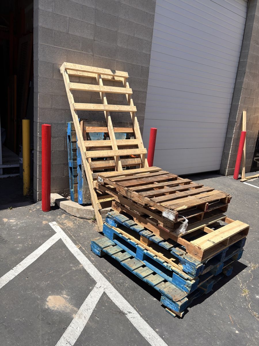 Pallets free
