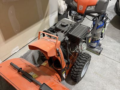 Husqvarna Snowblower