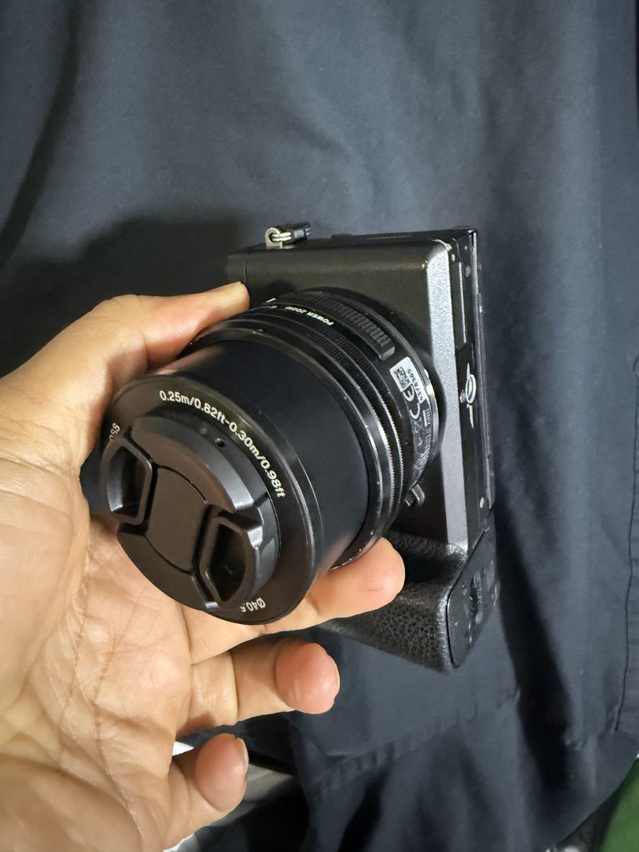 Main image 6