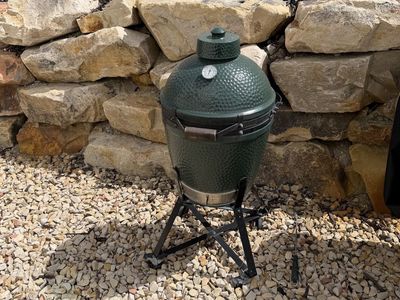 Big Green Egg Medium