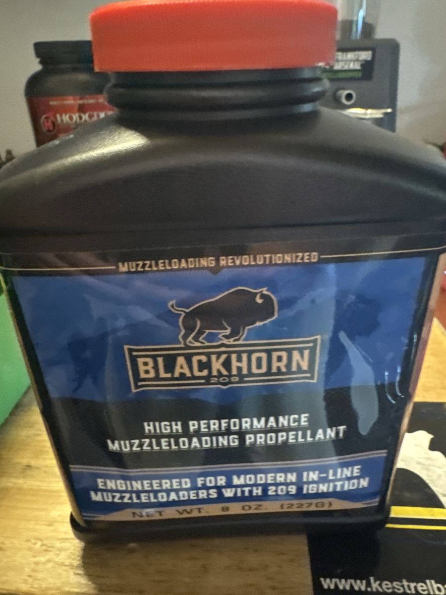 Blackhorn 209 High Performance Muzzleloading Propellant 8 oz