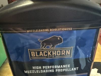 Blackhorn 209 High Performance Muzzleloading Propellant 8 oz
