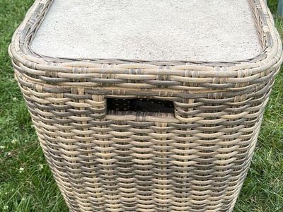 Wicker Outdoor Side Table Square Patio Garden Furniture
