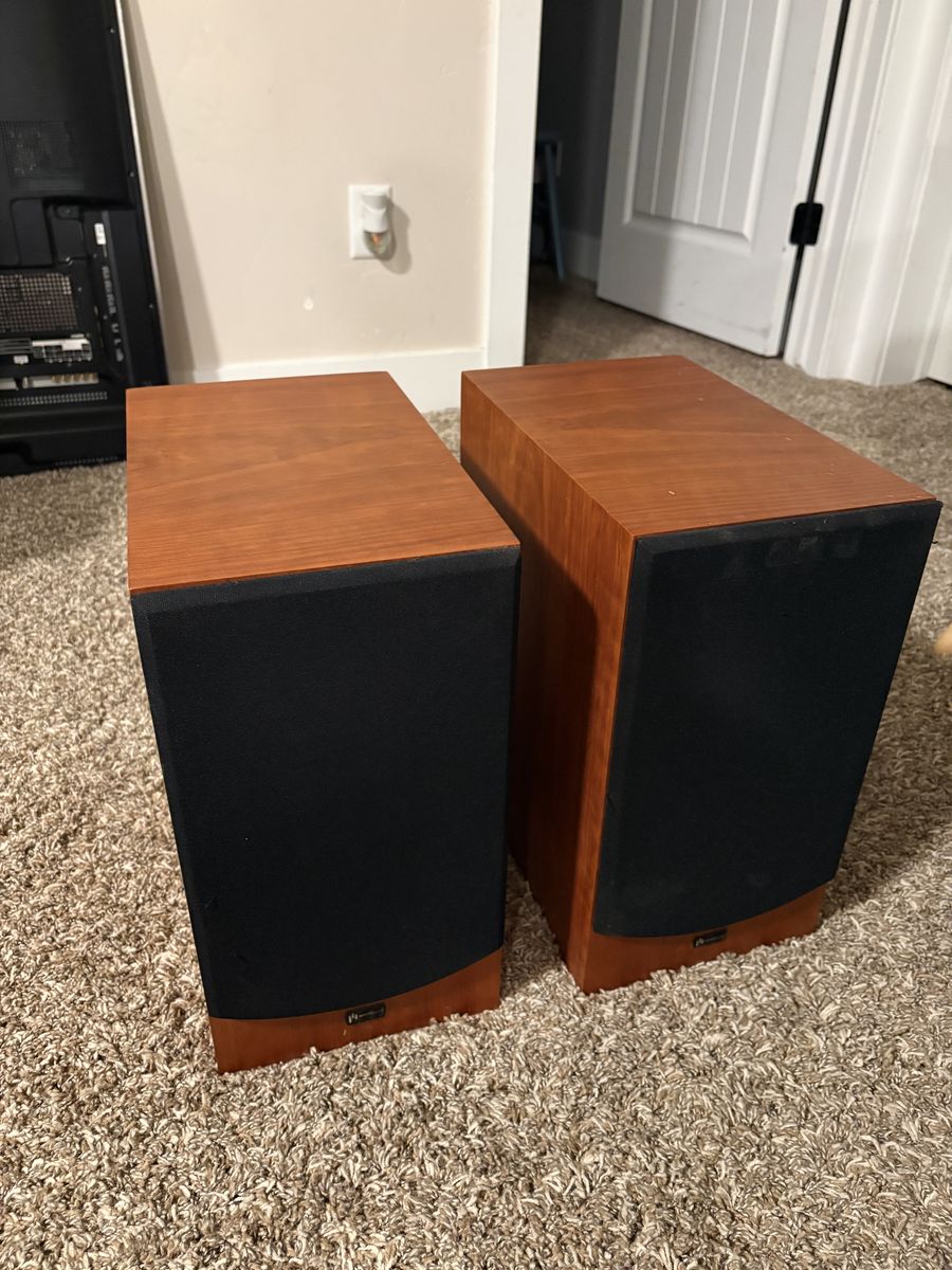 Aperion Audio Intimus 632‑LR Speakers