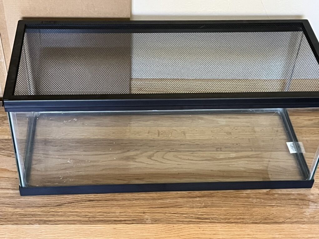 New Animal Fish Aquarium 20 Gallon With Lid