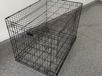 42” xl Black Wire Dog Crate extra large Foldable