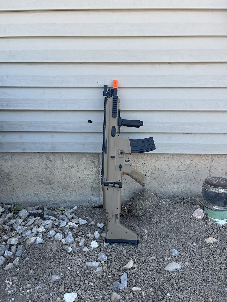 Airsoft rifle
