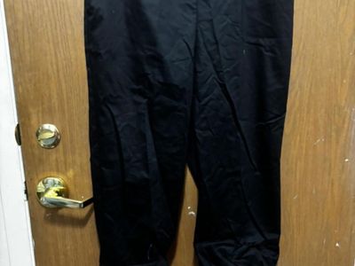 Alfred Dunner Proportioned Short Black Classic Fit Pants Women's Size 16 New with Tags