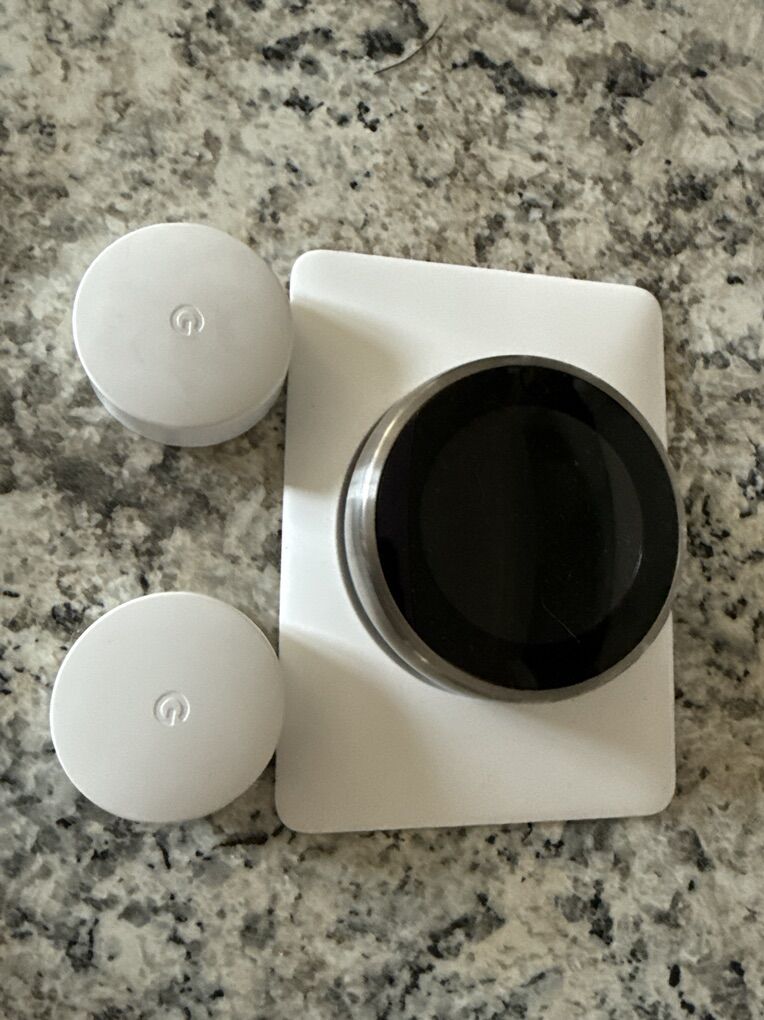 Google Nest Gen 3 With Two Room Sensors