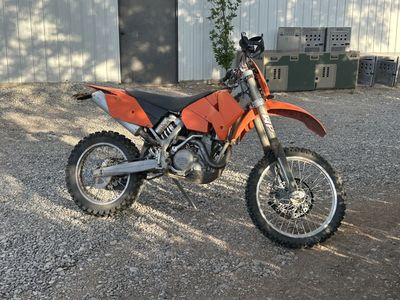 2006 KTM 525 XC-W. Awesome bike runs great. Low hours and use.
