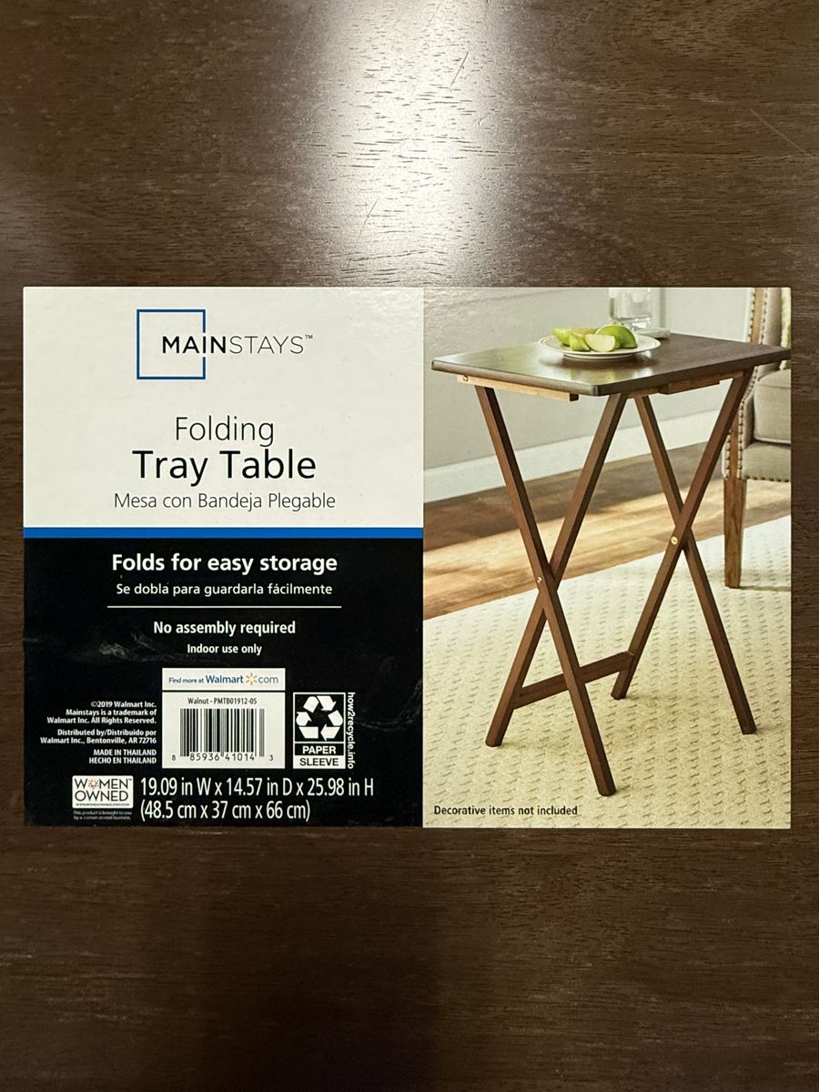 Folding tray table