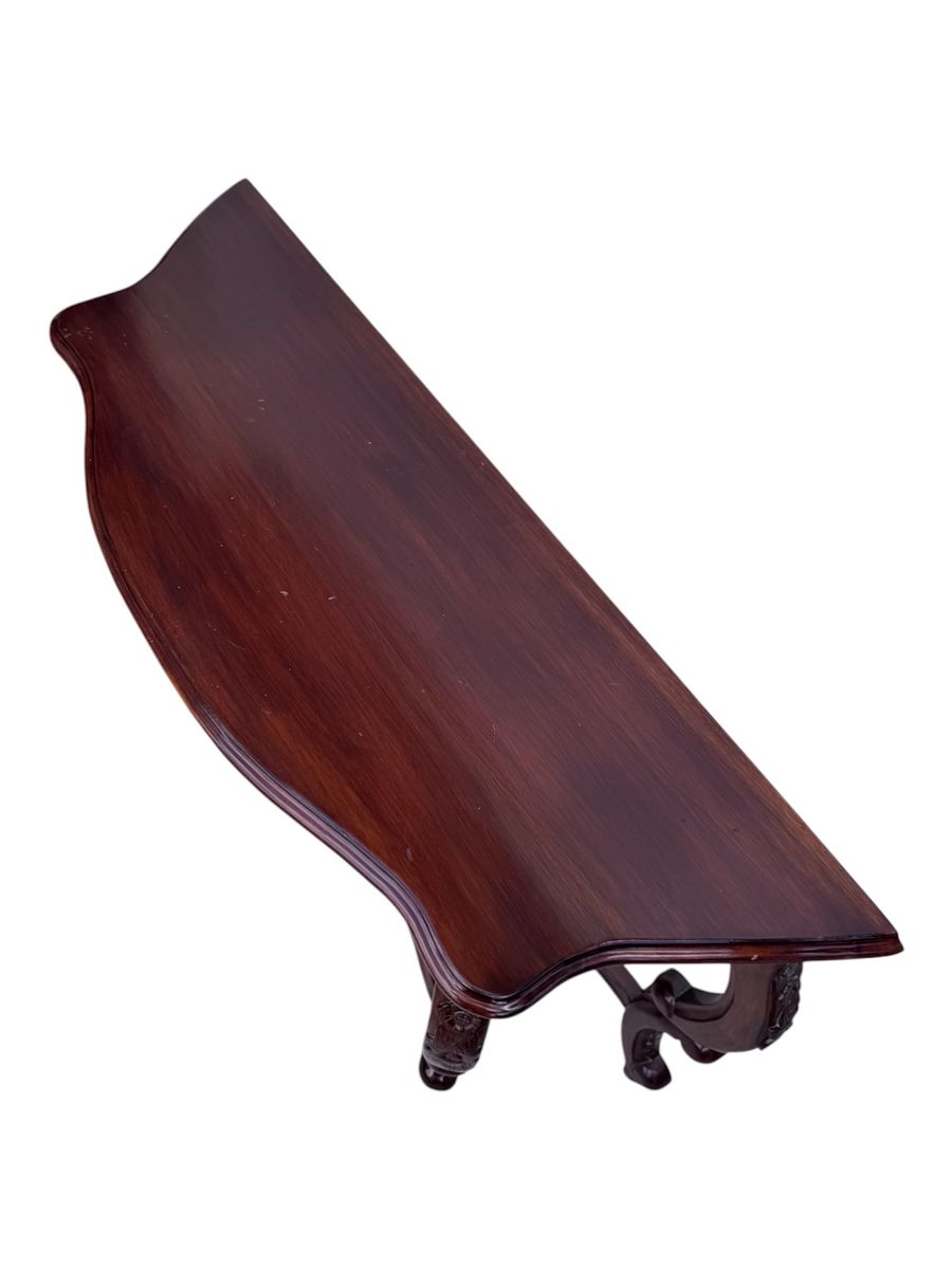 Main image 6