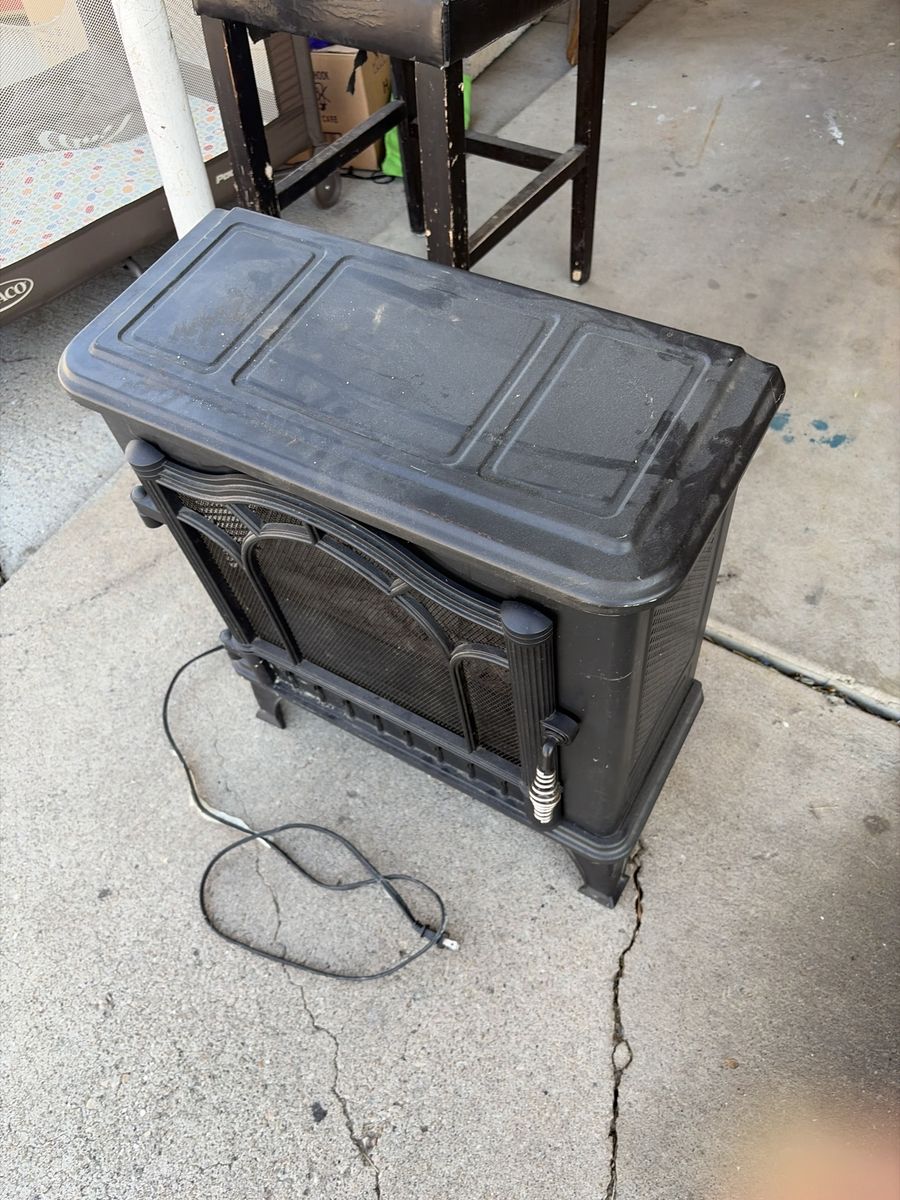 Vintage Black Electric Fireplace Stove Heater