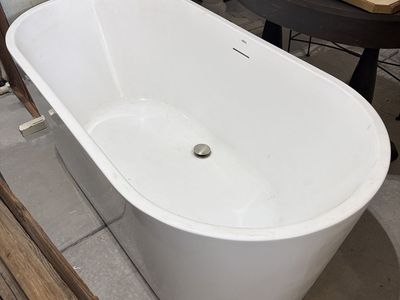 Ferdy bathtub