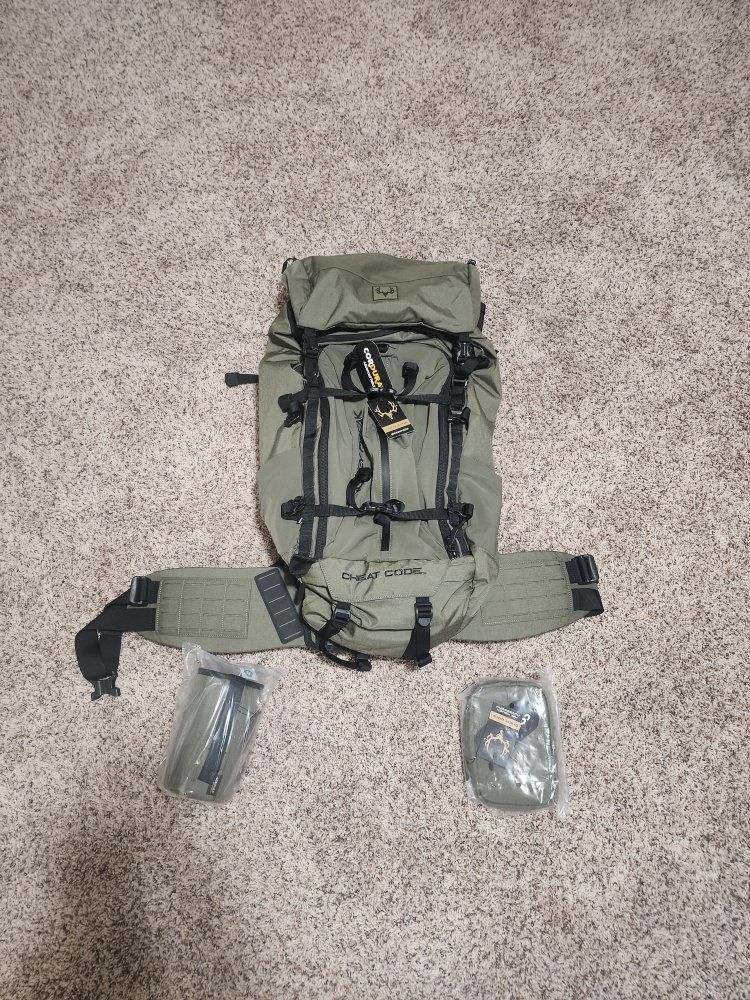 Muley Freak Cheat Code Hunting pack system