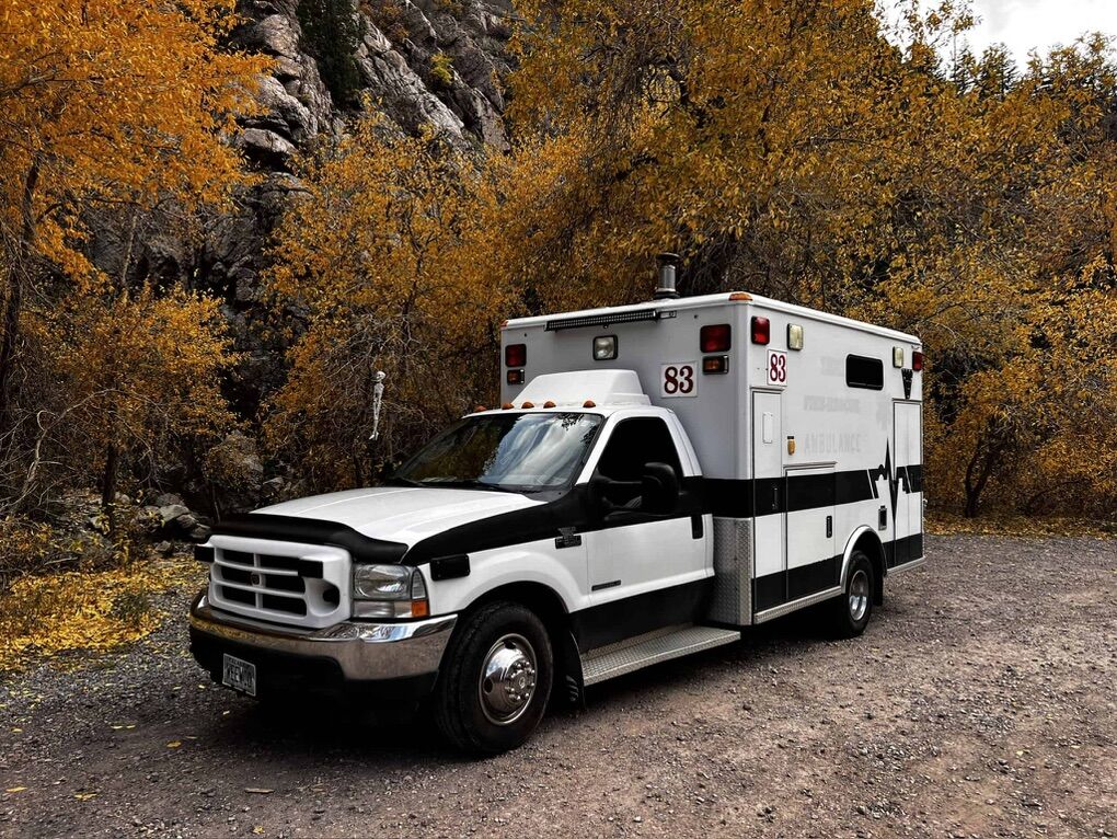 2003 Ford F350 Ambulance