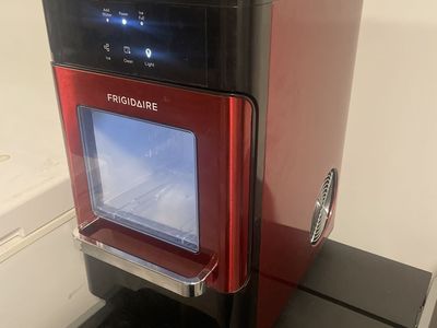 Frigidaire Pebble Ice Maker