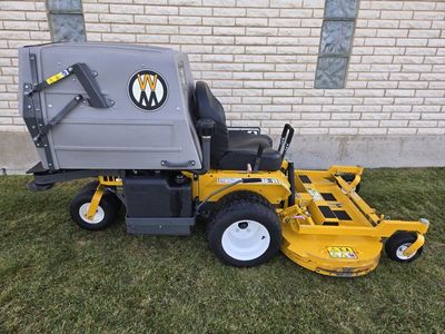 2024 Walker Mower MT 27I EFI