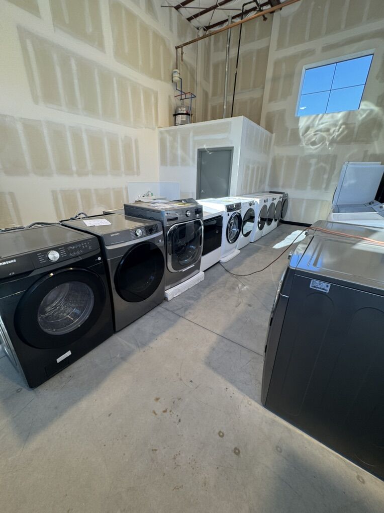 New Scratch And Dent Electric Dryers