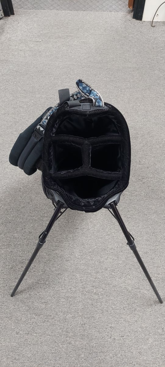 Main image 4