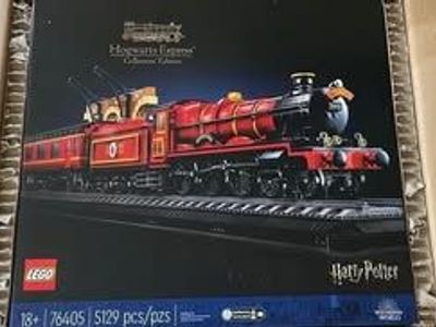 Retired Lego Harry Potter Hogwarts Express 76405