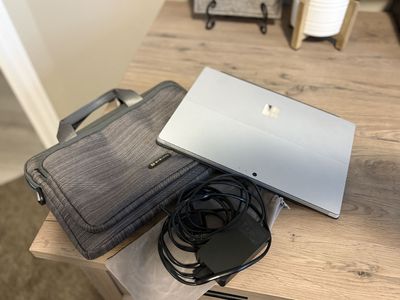 Microsoft Surface Pro 1796Is with Keyboard & Case