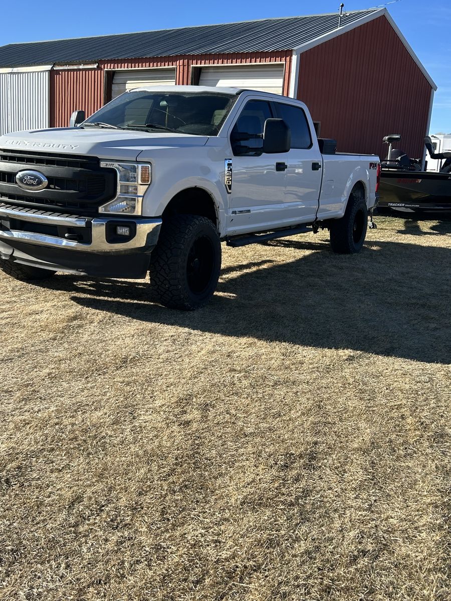 2021 Ford F250  Super Duty Crew Cab Long Bed 4wd