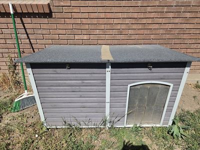 Outdoor Dog House (Size L-XL)