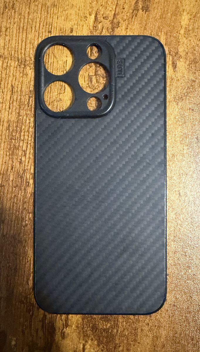 iPhone 15 Pro Süti Phone Back Case - Carbon Black