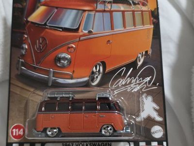 Hot Wheels Premium Boulevard 1967 Volkswagen Samba Bus Real Riders Metal/Metal Diecast Car