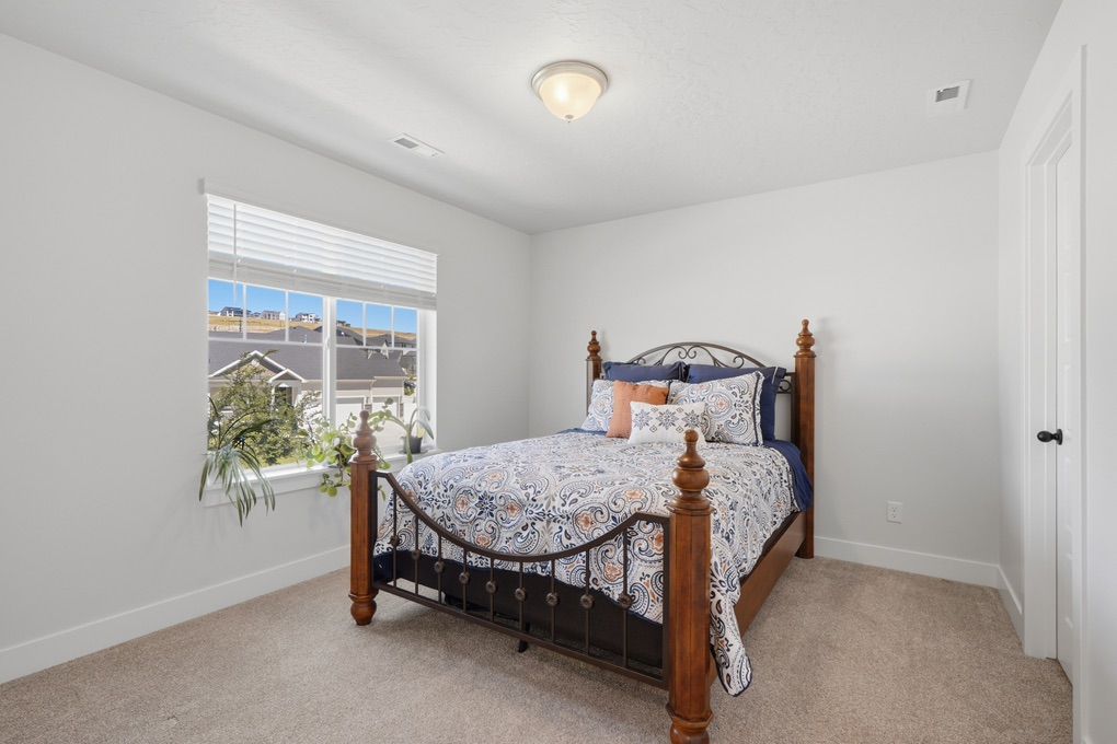 Beautiful Queen Bedframe