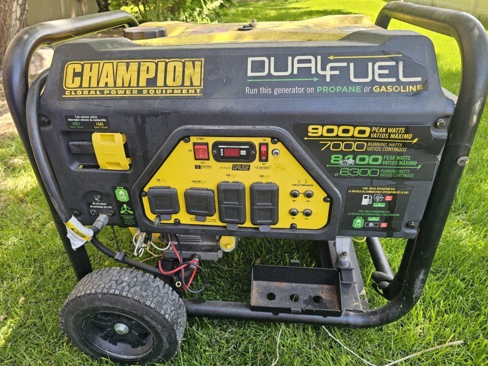 Generator - Champion, Dual Fuel, 9000 Watt (8400 W on propane)