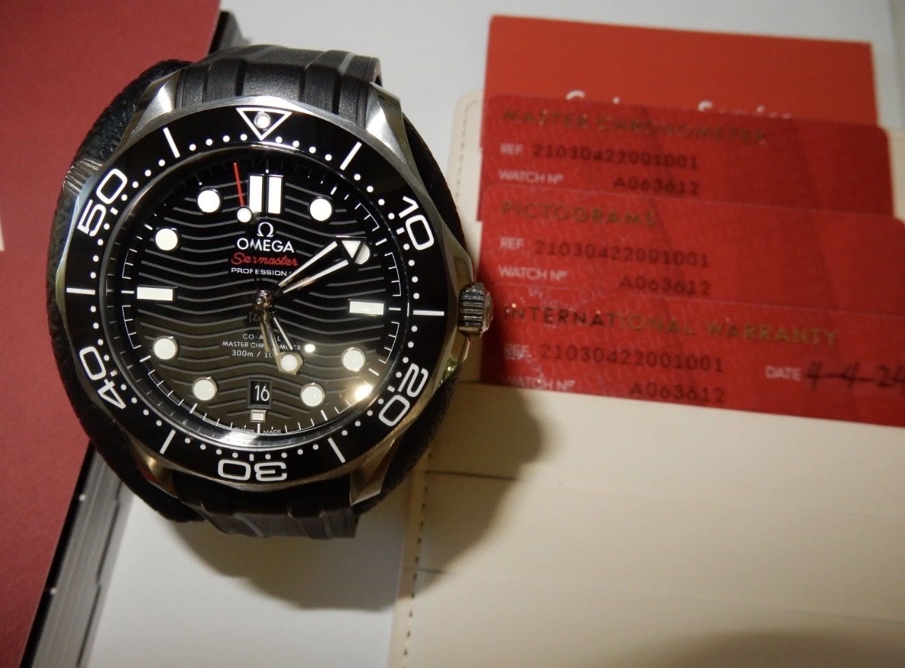 2024 Omega Seamaster Diver 300M 42mm Black Wave Dial 210.30.42.20.01.001 &papers