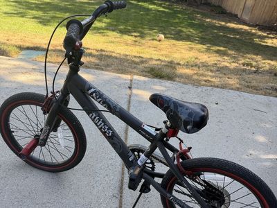 Kent Abyss 18" Boys BMX Bike Black Red with Pegs