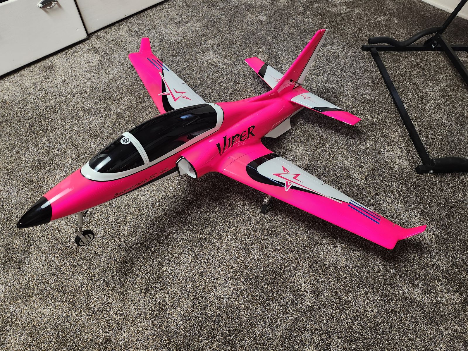 Boomerang RC Mini viper PINK