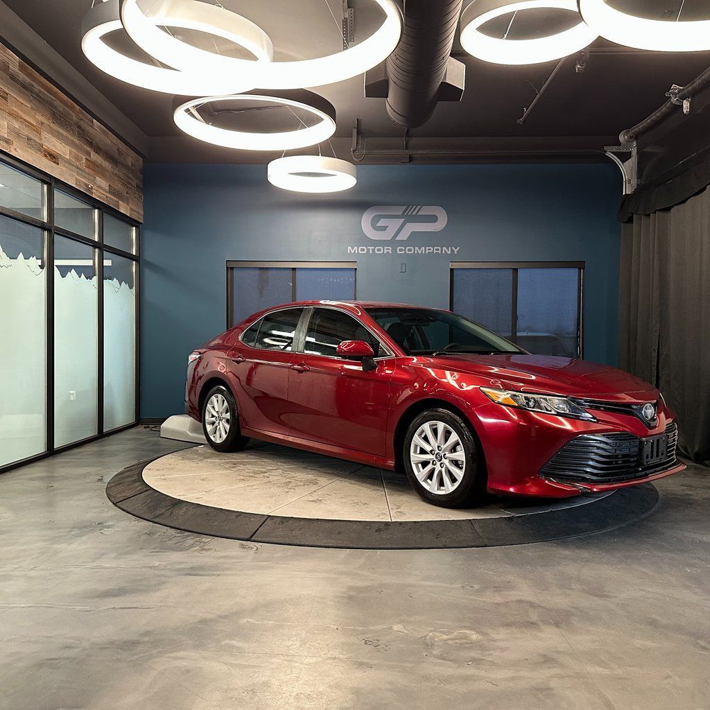 2018 Toyota Camry LE