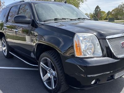 2007 GMC YUKON Denali