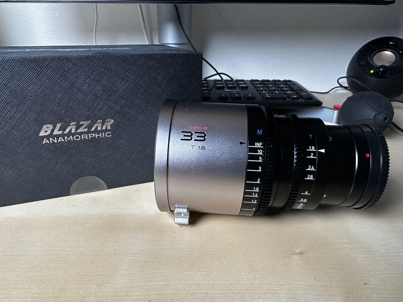 Blazar Remus 33mm 1.5x Anamorphic lens E-Mount