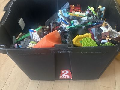 25 lbs of bulk LEGO Bricks and Mixed Building Pieces