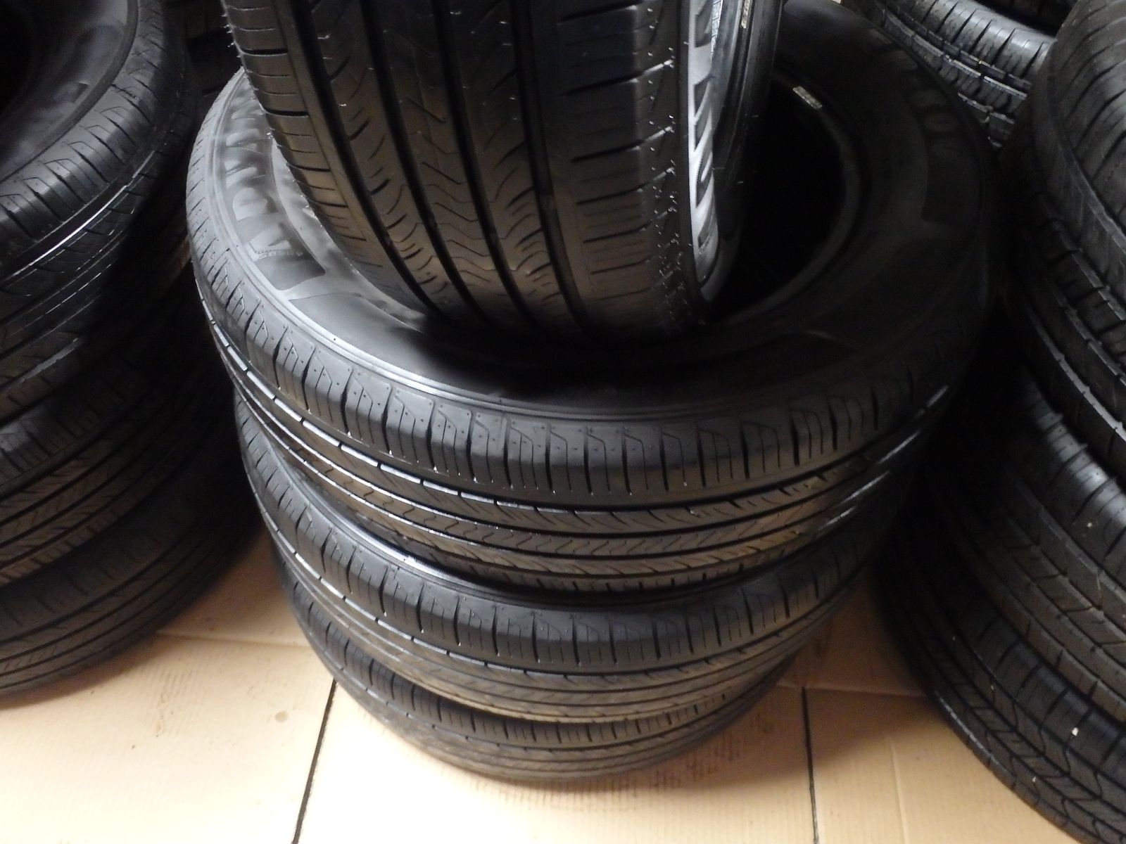 195/65R15 ADVANTA ER-800 SET OF USED TIRES