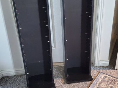 video, cd, video games sh3l or book shelving