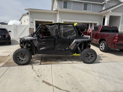 2016 RZR XP 4 1000
