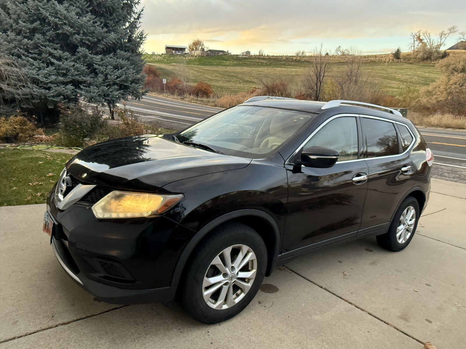 2015 NISSAN ROGUE