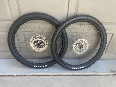 Syncros X-30S 29" Wheelset (Brand-New) w/ tires/rotors