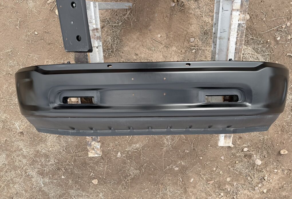 2016 Dodge Ram 1500 Front Bumper Assembly