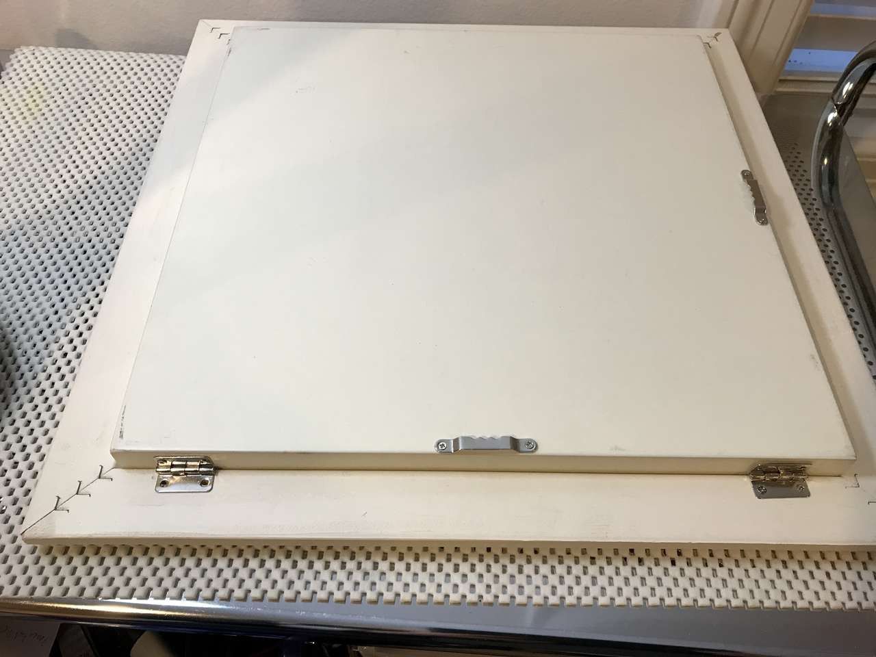 Main image 4