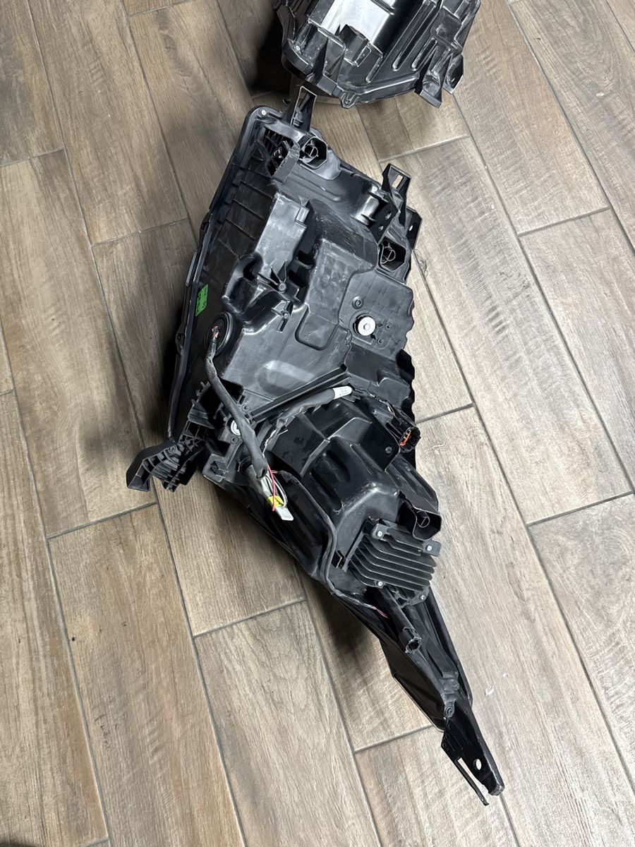 Main image 4